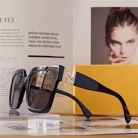 Fendi sunglass-152